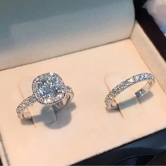 Silver Ring Set - Picture 2 of 6